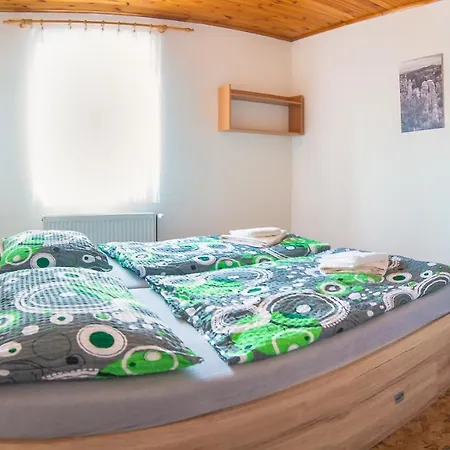 V údolí * Hodkovice nad Mohelkou