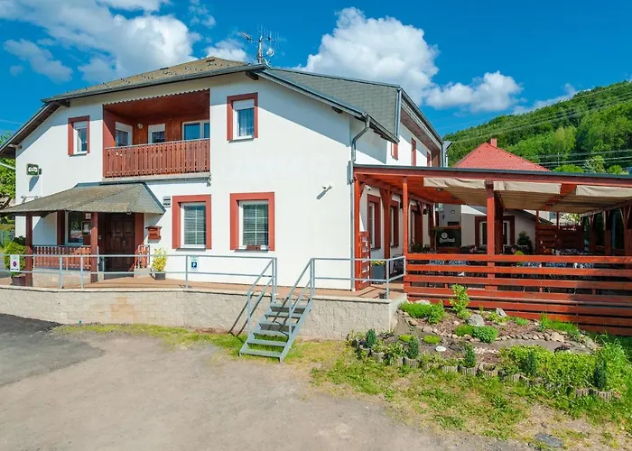 V Udoli Hodkovice nad Mohelkou